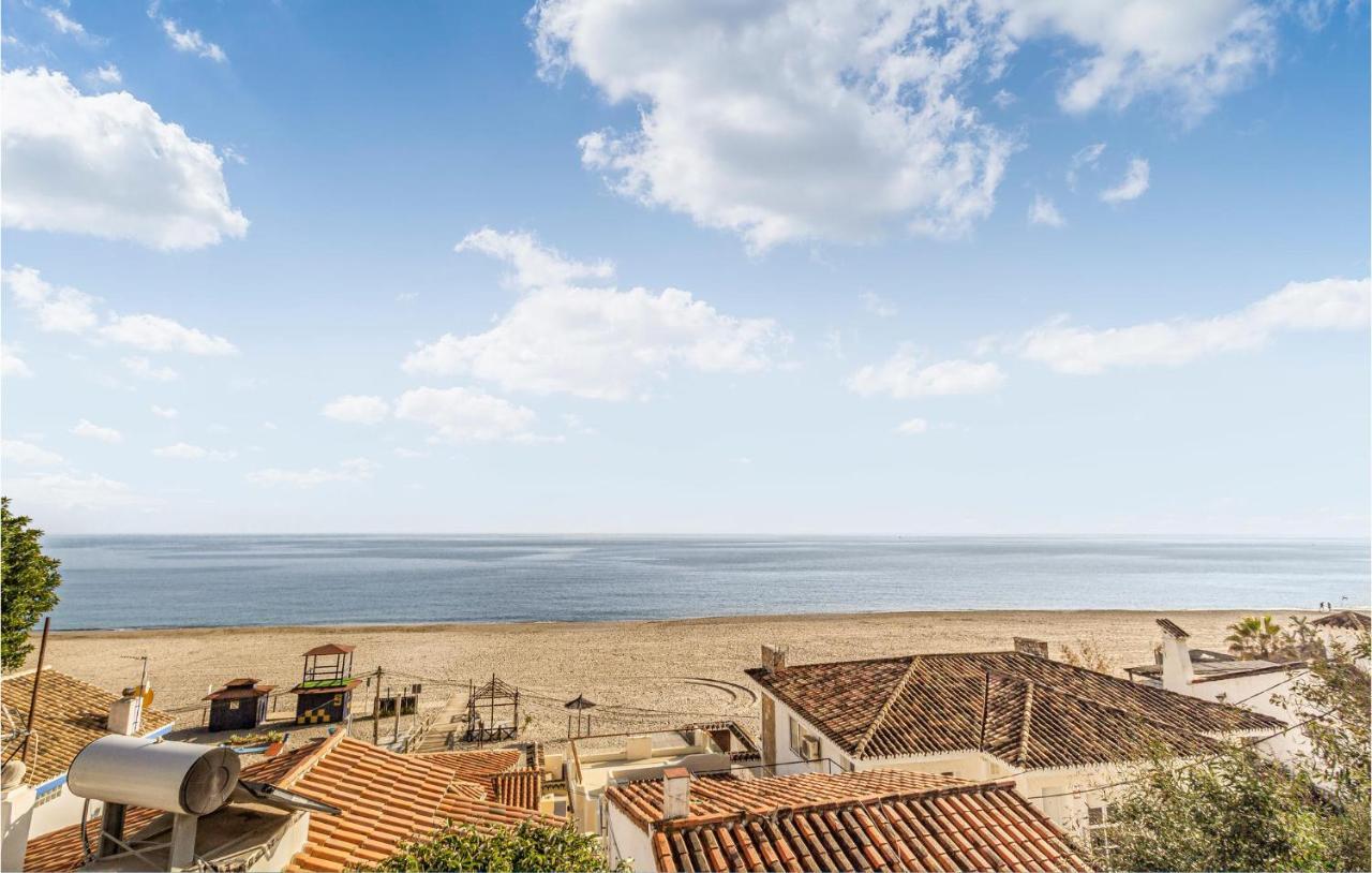 Cozy Apartment In Benalmadena With House Sea View Bagian luar foto