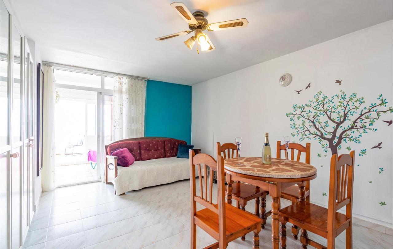 Cozy Apartment In Benalmadena With House Sea View Bagian luar foto