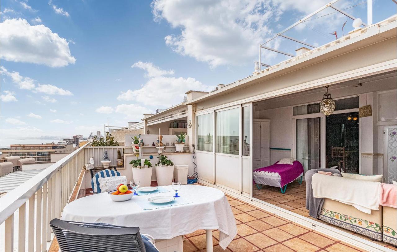 Cozy Apartment In Benalmadena With House Sea View Bagian luar foto